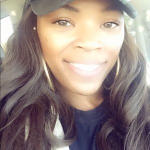 Meet your Posher, Sherrika